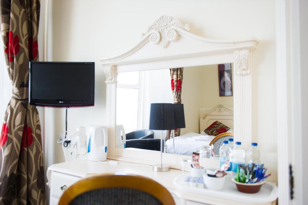 Queensbridge Hotel Αμπερίστγουιθ Εξωτερικό φωτογραφία